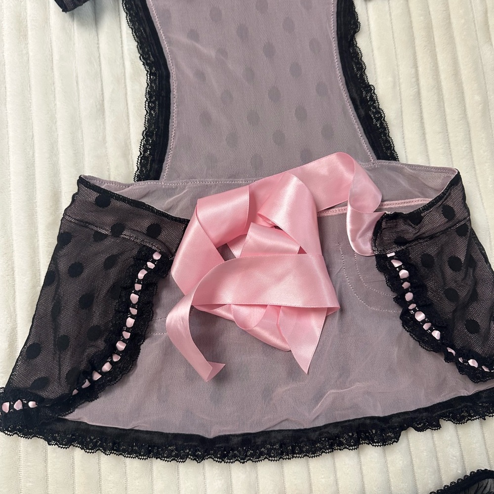 Victoria’s Secret Apron Black and Pink Polka Dot Lingerie Set - Picture 9 of 11